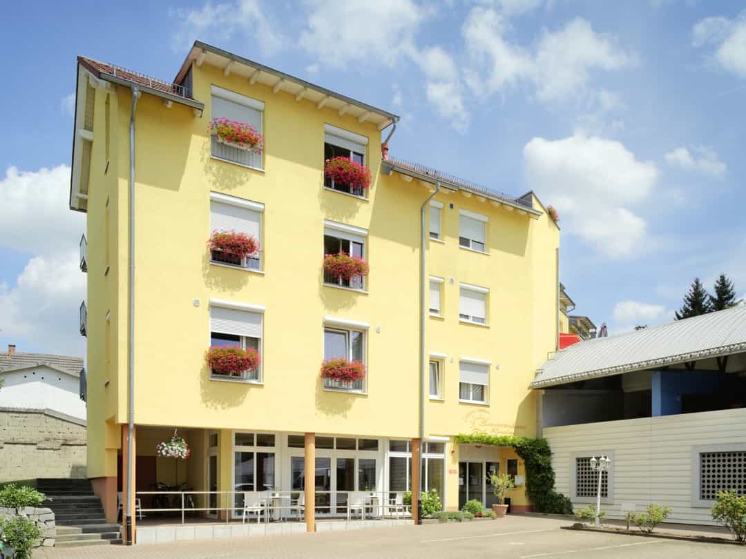 Pflegefachkraft (m/w/d) mit Weiterbildung (Praxisanleitung, Wundmanagement etc.) – Gestalten Sie mit uns gemeinsam die Zukunft! Renchen - Seniorenhaus Renchen (Auvictum) - Pflegia