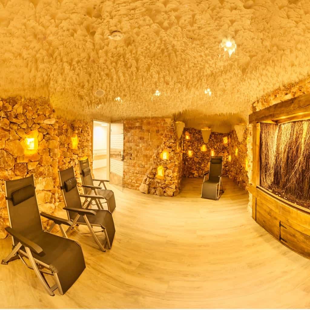 Gelernte Hilfskraft in der Kurzzeitpflege (m/w/d) – Wir suchen Zuwachs in unserem Team! Willingen (Upland) - Pflegehotel Willingen GmbH - Pflegia