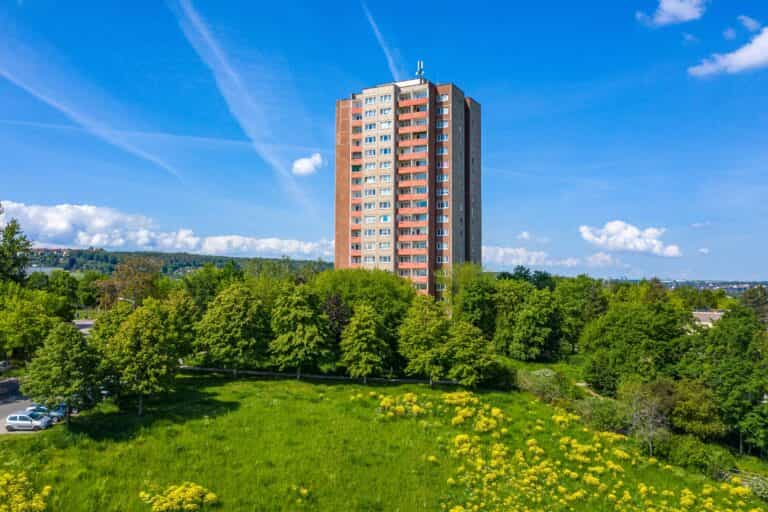 Fachbereichsleitung (m/w/d) für die außerklinische Intensivpflege - Weil Superheld:in kein Beruf ist! Erfurt - Linimed Außerklinische Intensivpflege in Erfurt - Pflegia