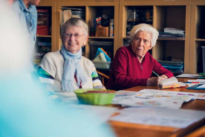 Gelernte Pflegehilfskraft (m/w/d) - Wir halten zusammen Lübeck - Johanniter Haus Lübeck - Pflegia