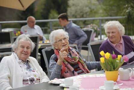 Pflegefachkraft (w/d/m) in Teilzeit (75%) - Komm in unser motiviertes Team, wenn Du Dein Herz am rechten Fleck hast! Illingen - Paul Wilhelm von Keppler-Stiftung - Seniorenzentrum St. Clara - Pflegia