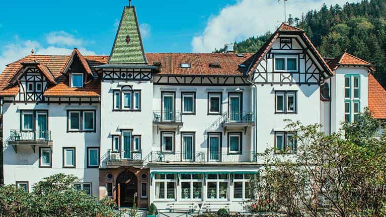 Pflegefachkraft als Dauernachtwache (m/w/d) - Wir freuen uns auf Sie! Baiersbronn - Neurologische Klinik Selzer - Pflegia