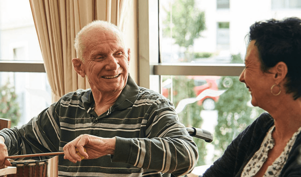 Pflegefachkraft (m/w/d) - Herzlich willkommen! Hamburg - PFLEGEN & WOHNEN FARMSEN - Pflegia