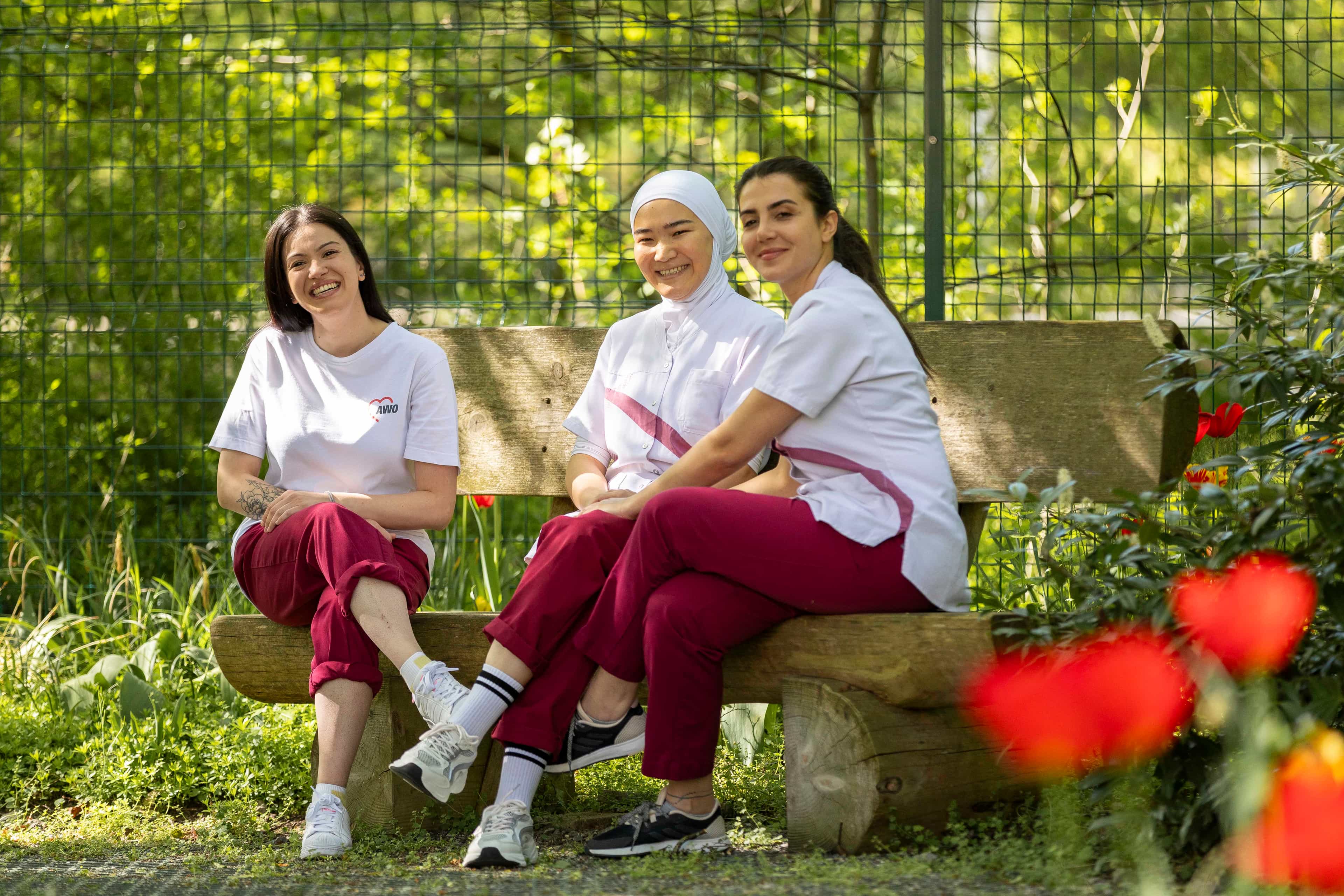 Pflegefachkraft (m/w/d) - Komm zur AWO! Stuttgart - Seniorenzentrum Pfostenwäldle - Pflegia