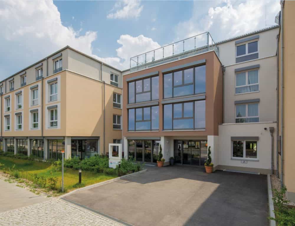 Stellvertretende Wohnbereichsleitung (m/w/d) - Zur Verstärkung unseres Teams suchen wir Dich! Berlin - Seniorenresidenz Haus Steglitz (Fürsorge im Alter) - Pflegia