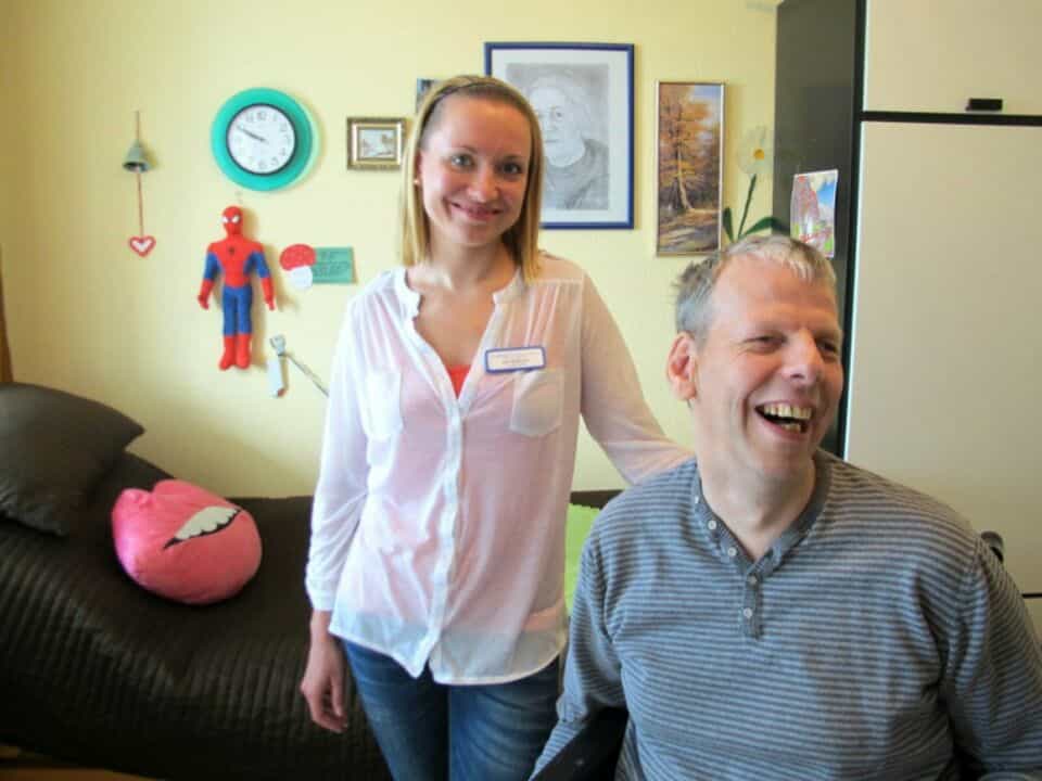 Heilerziehungspfleger:in (w/m/d) für den Wohnbereich - Wir helfen pflegen! Berlin - Behindertendomizil Haus Pappelhof - Pflegia