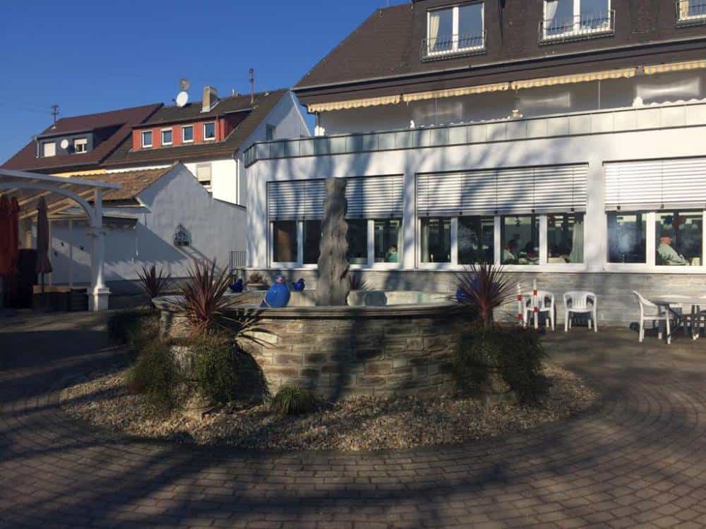 Pflegefachkraft als Dauernachtwache (m/w/d) - Offene Kommunikation in einem familiären Team! Eltville am Rhein - Stiftung Haus Wilhelmine - Pflegia