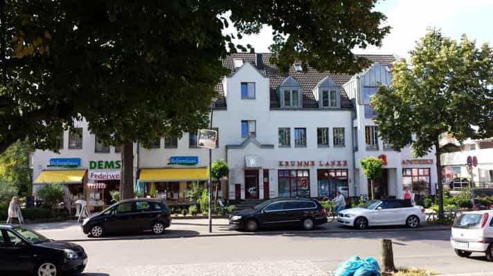 Physiotherapeut:in (m/w/d) – Dein neuer Arbeitsplatz in einem Team, auf das Du zählen kannst! Berlin - Physiotherapiepraxis Krumme Lanke GmbH - Pflegia