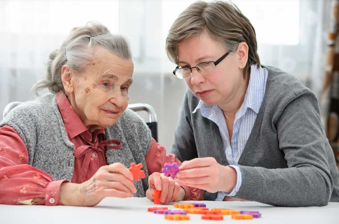 Pflegehilfskraft (w/d/m) in Teilzeit (25h) - Kommen Sie in unser motiviertes Team! Holzwickede - Perthes-Haus Holzwickede - Pflegia