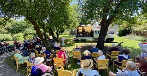 Pflegefachkraft (w/d/m) in Früh- und Spätschicht - Komm in unser motiviertes Team! Bruchsal - AWO Seniorenzentrum Bundschuh - Pflegia