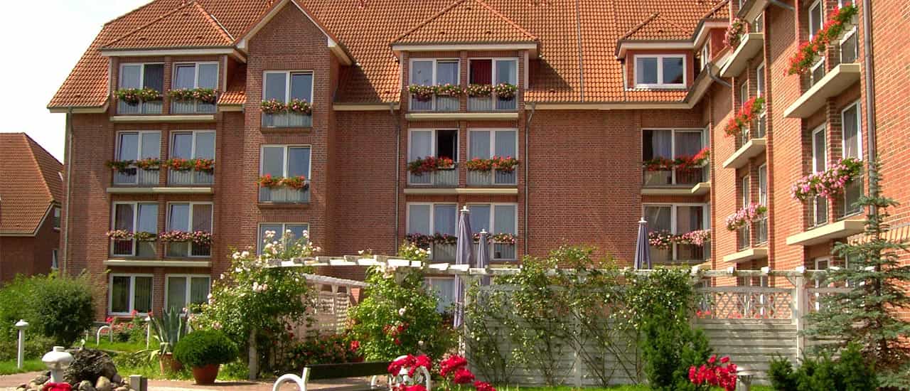 Gelernte Pflegehilfskraft mit 1-2 jähriger Ausbildung (m/w/d) - Freu Dich auf einen super Teamzusammenhalt! - Diakoniewerk Kloster Dobbertin - Haus Sonnenberg Parchim - Pflegia